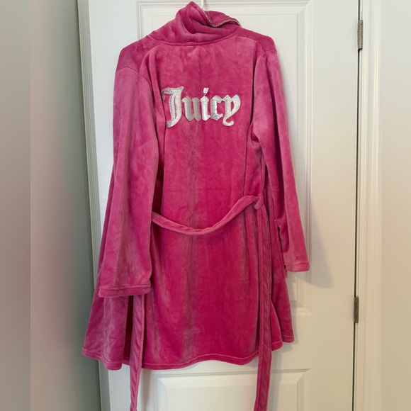 Juicy Couture Robe - Picture 1 of 3